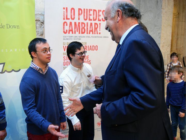 Down Burgos reconoce la labor de las empresas e instituciones colaboradoras