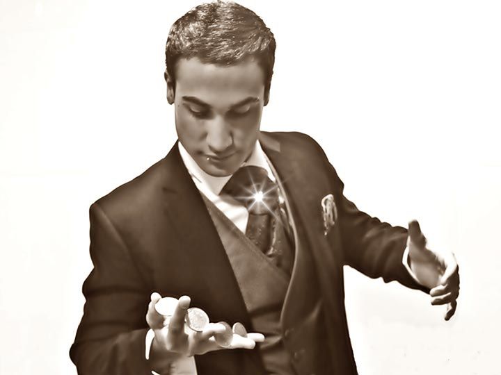 Amycos quiere hacer magia para escolarizar a todos los niños en 2016