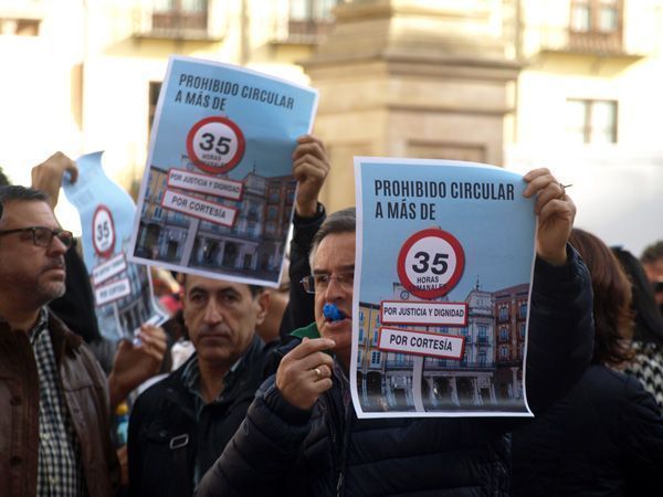 El PSOE propone revisar convenios y acuerdos laborales en el Ayuntamiento