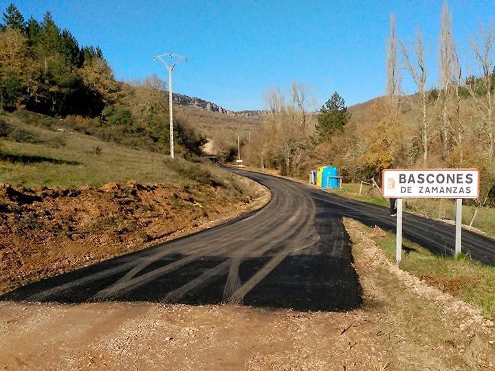 Zamanzas invierte 15.000 euros a asfaltar los acceso de la BU-514 a Báscones