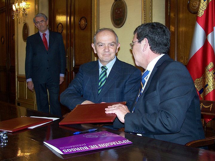 Diputación y Caja de Burgos firman un acuerdo por la formación y el empleo