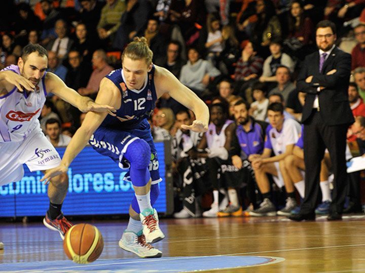 74-82. Derrota ante Palencia, pero victoria ante la afición