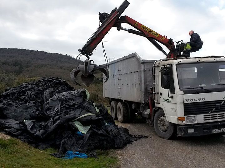 Valle de Mena impulsa un proyecto piloto de recogida de plásticos de uso agrícola