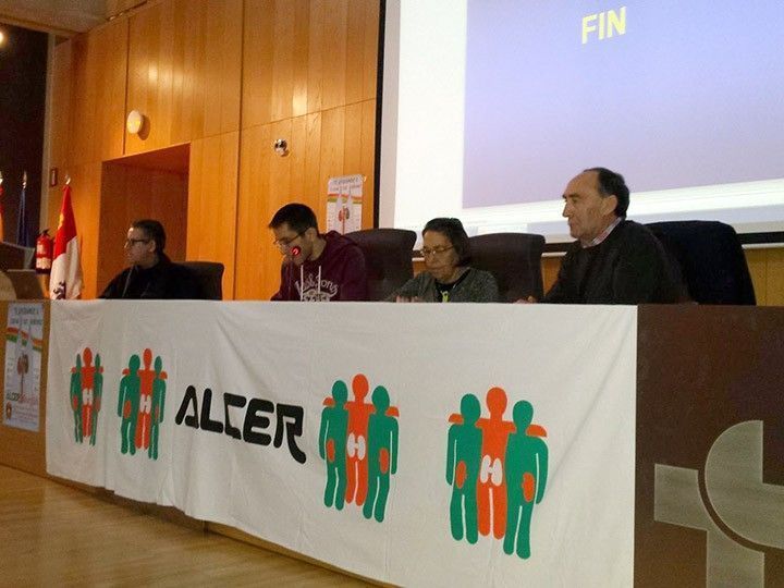 ALCER trabaja en un servicio de voluntariado destinado a pacientes de diálisis