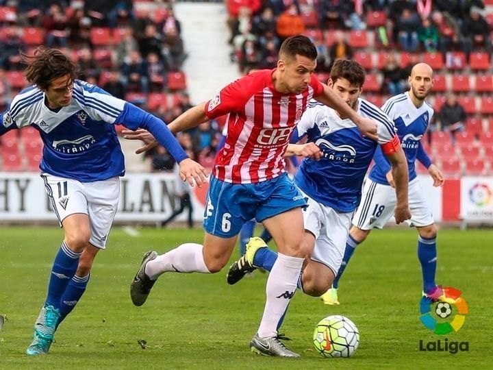 2-0. El Mirandés pierde contacto con el play off