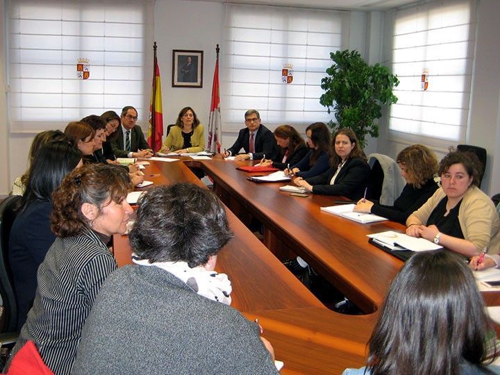 La Junta apuesta por la incorporación de la mujer al trabajo del mundo rural