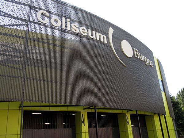 Imagina denuncia que el Coliseum costó un 6,3% más de lo previsto