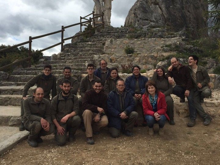 Una docena de desempleados se forma en tratamientos forestales en Ameyugo