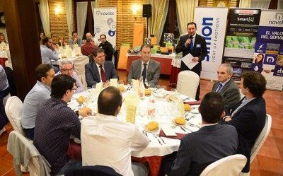 Roberto Pascual, gerente de Novelec Technics se dirige a los presentes. BC