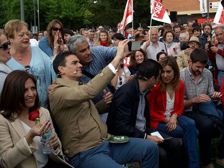 Sánchez: “La diferencia entre Iglesias y yo es que yo soy de izquierdas”