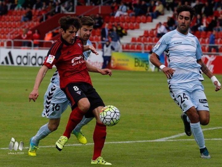 0-0. Asedio rojillo sin premio y adiós al playoff