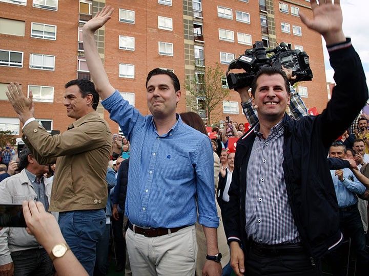 Tudanca califica de “indecente” el “juego de tronos” de Podemos