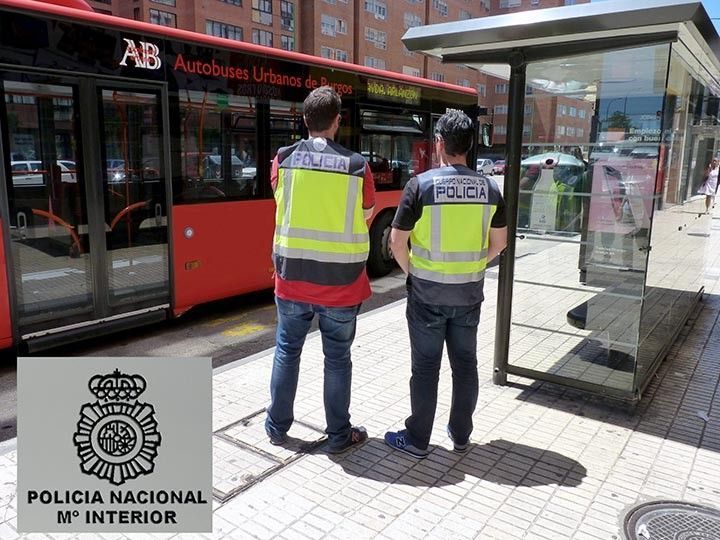 Seis detenidos por estafar 133.546 euros con las tarjetas de autobús