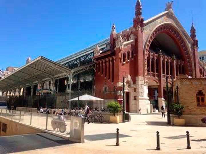 Burgos Alimenta presenta la gastronomía burgalesa en el Mercado de Colón en Valencia