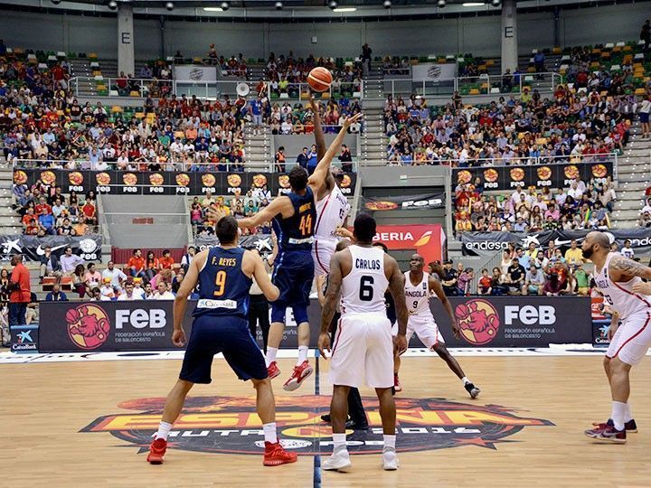 85-61. España cumple en su debut ante Angola