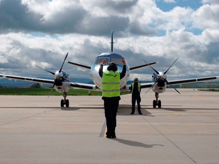 Las aerolíneas descartan Villafría y el Consorcio se ve abocado a la disolución