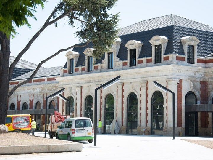 El Ayuntamiento “no se ha planteado” sancionar el retraso de la obra de la estación