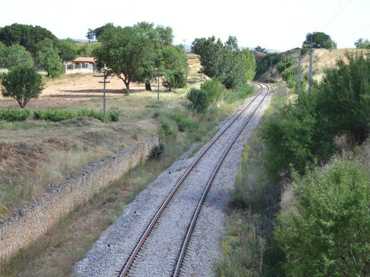 La Junta y la Comunidad de Madrid cierran filas para pedir la reapertura del Directo