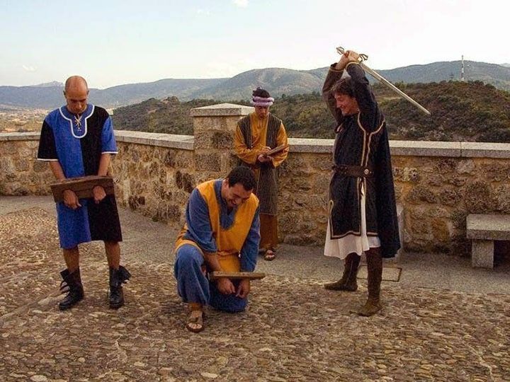 Caballeros, mercaderes y bailarinas medievales coinciden en Frías