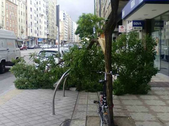 El viento y la lluvia obligan a Bomberos a realizar más de una treintena de salidas