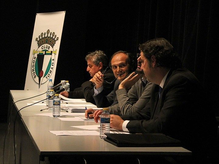 La junta directiva del Burgos CF, en jaque