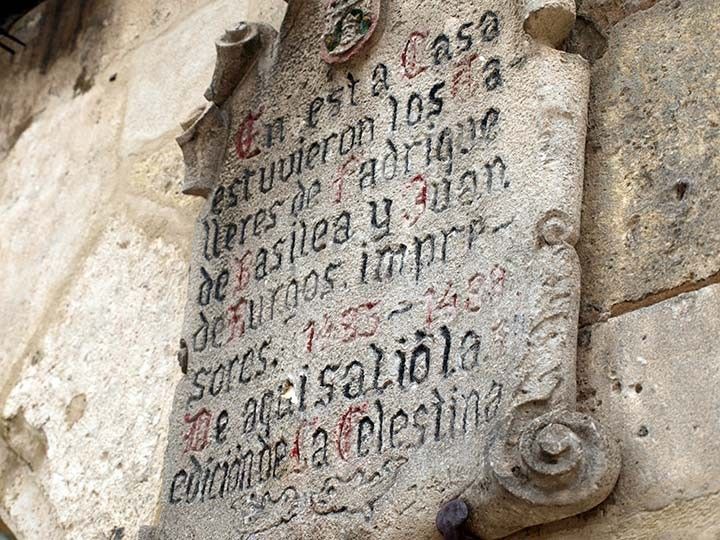 A la caza y captura del “libro escondido” de Hugo, Andersen, Lorca o Dumas