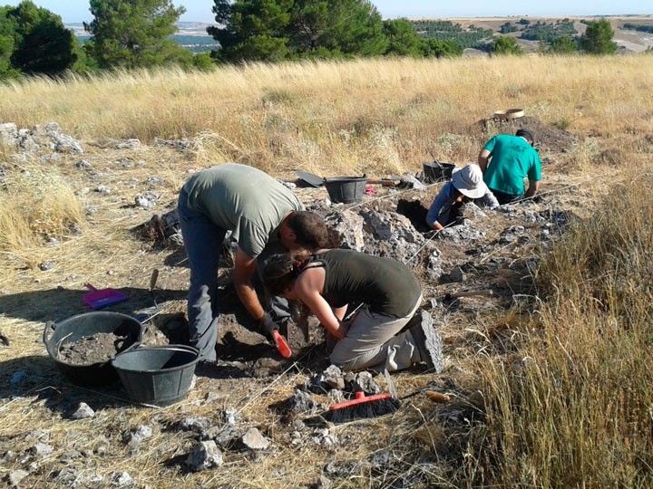 Un equipo dirigido por la UBU realiza nuevas dataciones en el Pico de la Mora de Peñafiel