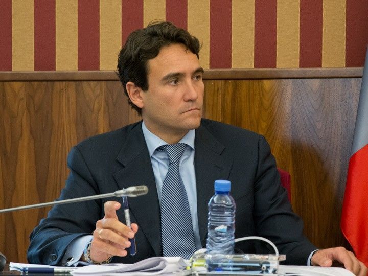 PSOE, Imagina y C’s piden revisar las libres designaciones de altos cargos