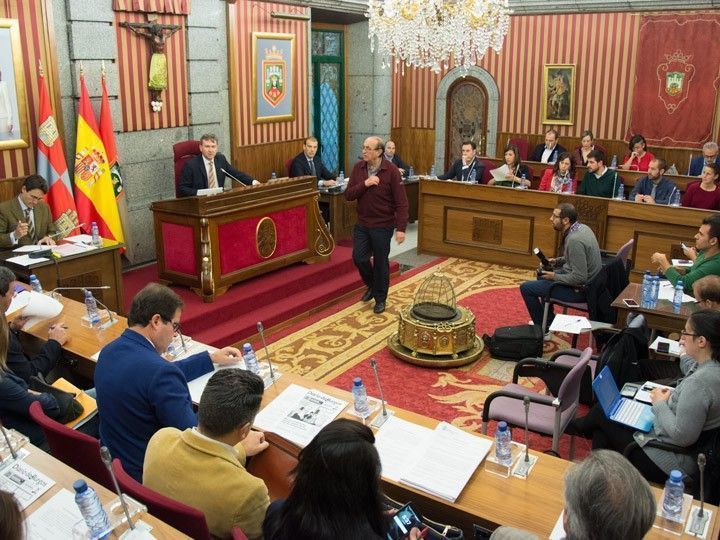 Aprobada la modificación de los cinco impuestos municipales y de dos tasas