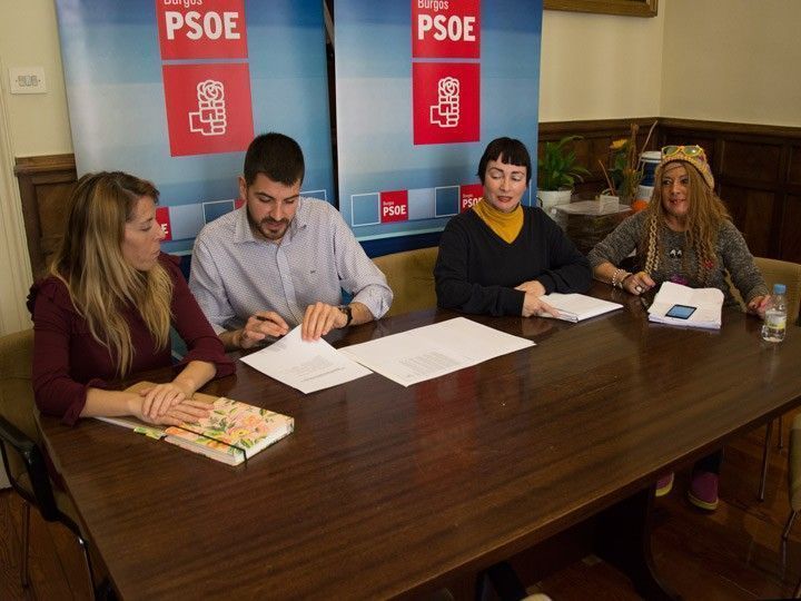 Los sindicatos y el PSOE exigen una nueva política de Personal en Diputación