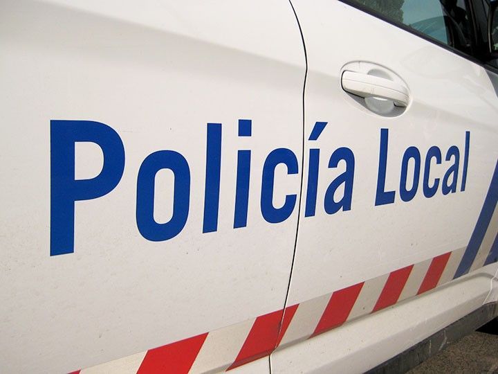 Denunciados dos propiestarios por llevar sus perros sueltos y sin bozal