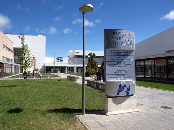 El rector antepone los “intereses” de Soria en una hipotética asunción del Campus