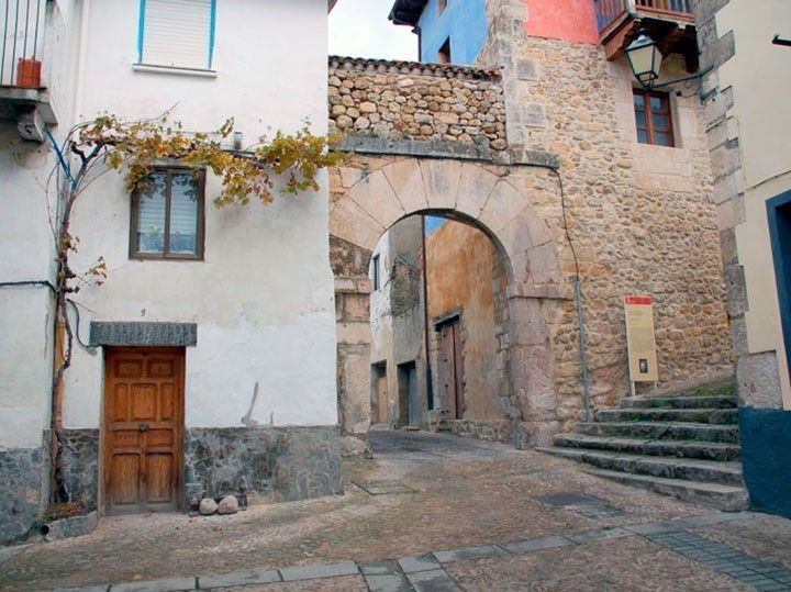 Castrillo impulsa un proyecto para crear un itinerario cultural sefardí en Burgos