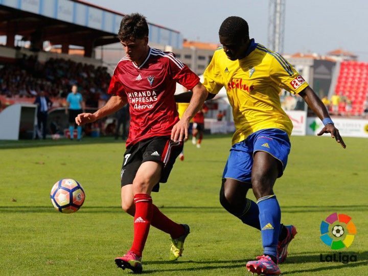 El Mirandés, en busca de la primera victoria a domicilio