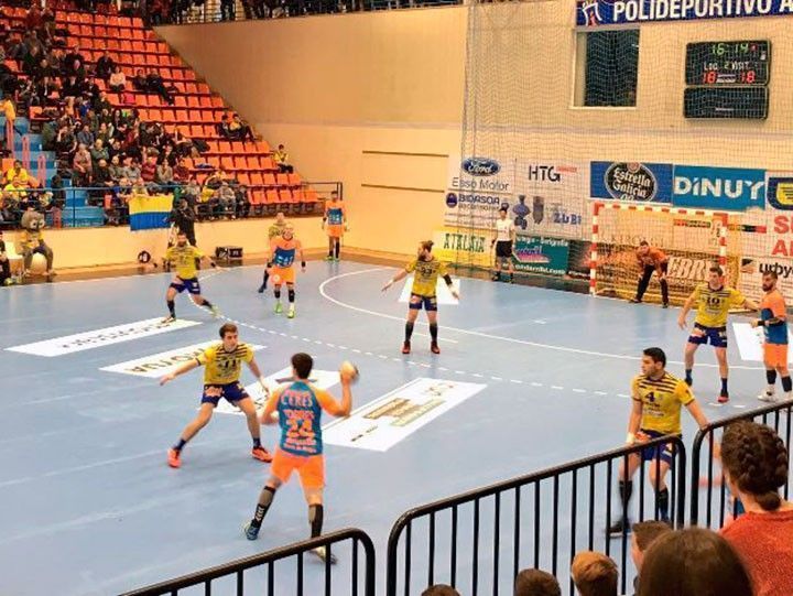 24-23. El Villa de Aranda cede ante el Bidasoa Irún