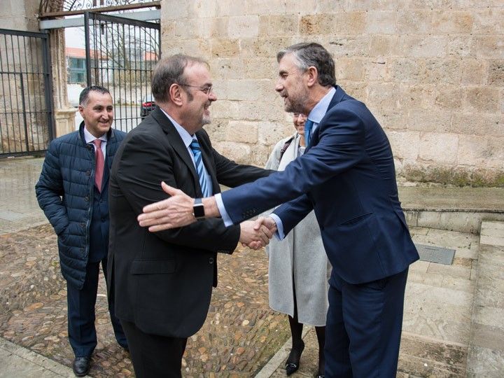 Rey considera “oportuno” valorar la integración del campus de Soria en la UBU