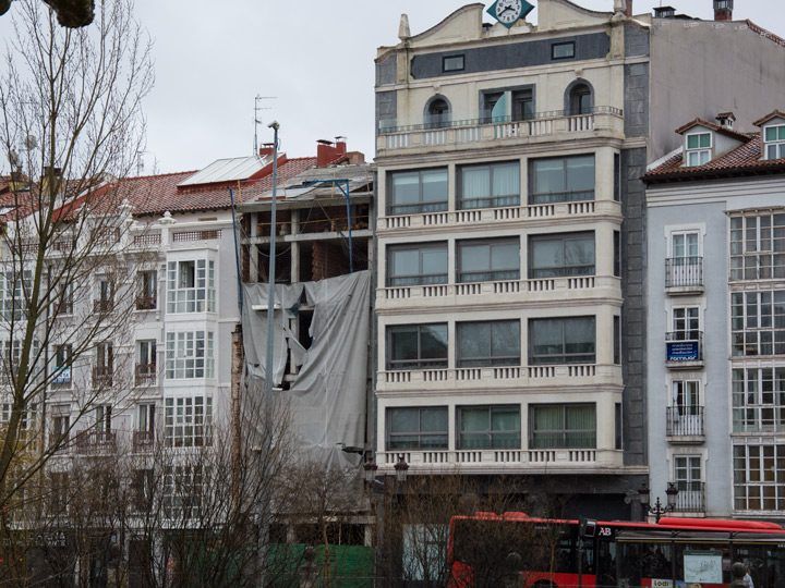 La rehabilitación del edificio de La Merced 7, pendiente del informe jurídico