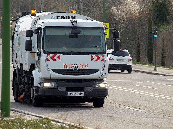 El PSOE no quiere prórrogas en el contrato de limpieza que le cuesta al Ayuntamiento 16M€
