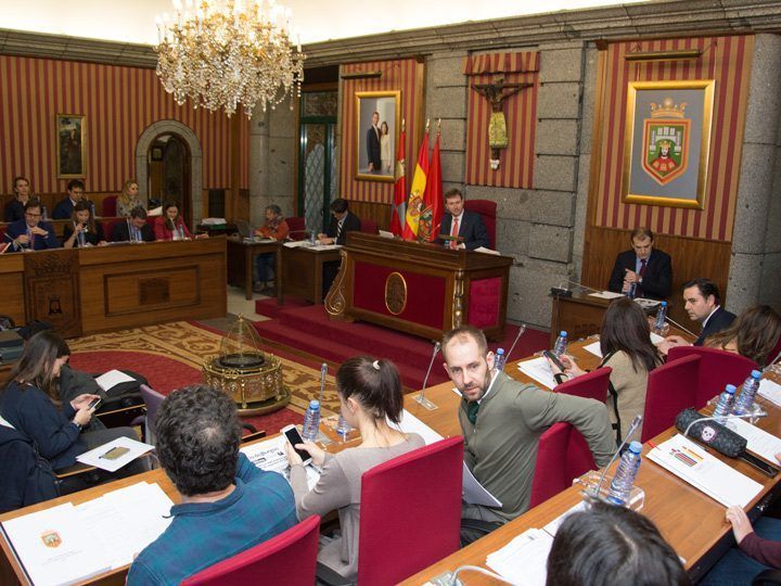 El Pleno del Ayuntamiento exige el cierre definitivo de Garoña