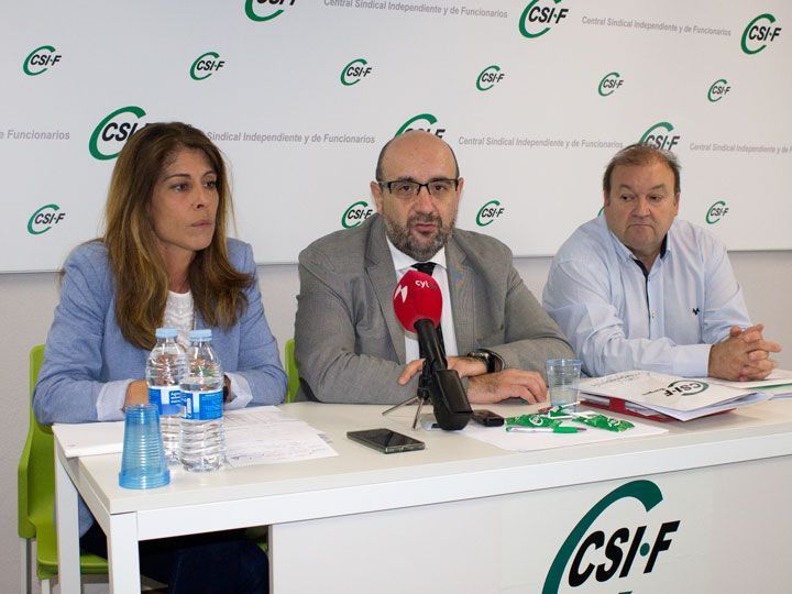 CSIF ve necesario duplicar la plantilla de funcionarios de expediciones del DNI