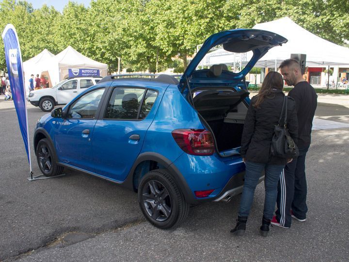 Autovican presenta la nueva gama Dacia en el centro comercial Camino de la Plata