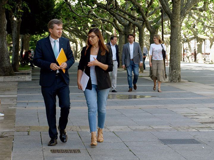 Lacalle presume de saber gobernar en minoría a pesar de las dificultades y los “debates estériles”