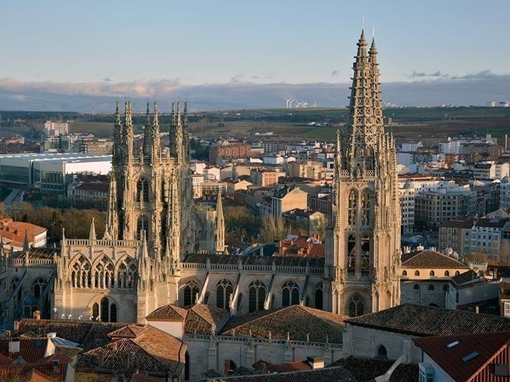 Queda listo el protocolo de colaboración del VIII Centenario de la Catedral de Burgos