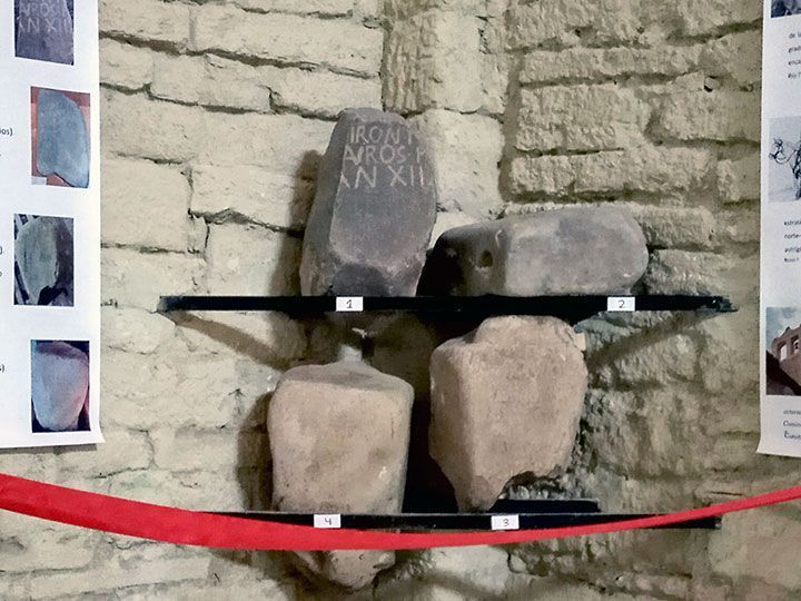 Fresno de Río Tirón expone sus estelas funerarias romanas en el Centro Cultural