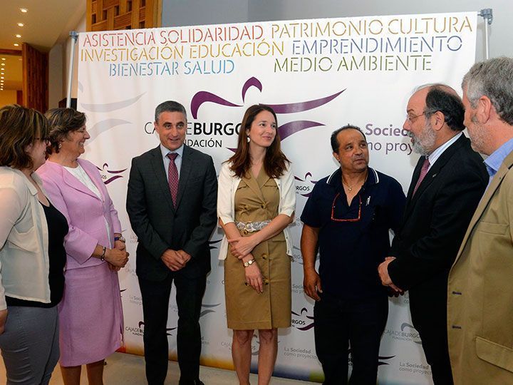 Fundación Caja de Burgos entrega 90.000 euros para ayudas a necesidades urgentes