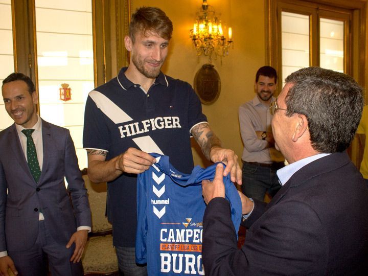 Rico: “Hay que seguir empujando para que Burgos tenga ese deseado equipo en ACB”