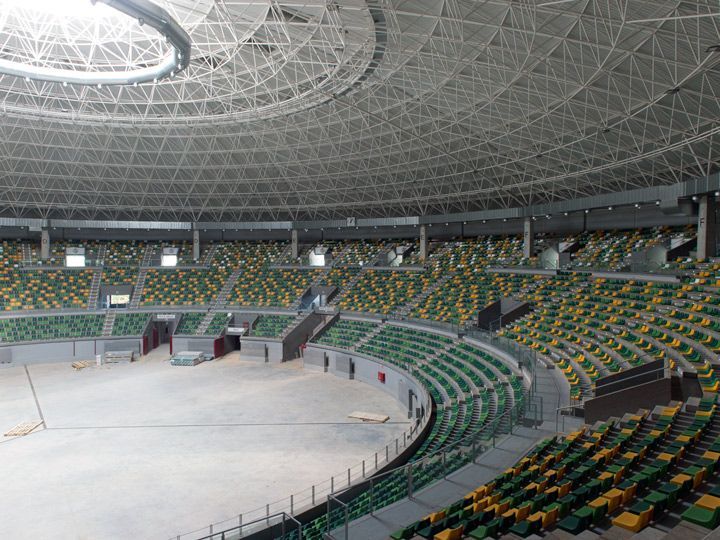 Santos no está seguro de que el Coliseum esté listo para su debut en Liga Endesa