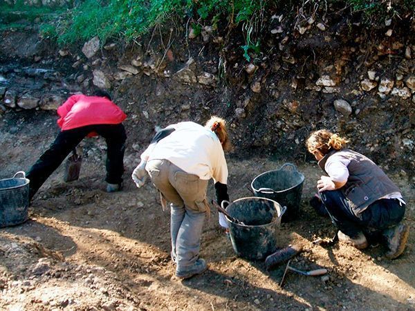 Se busca las familias de siete republicanos muertos en Valdenoceda