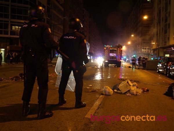 Vuelven los disturbios y las cargas policiales a Gamonal