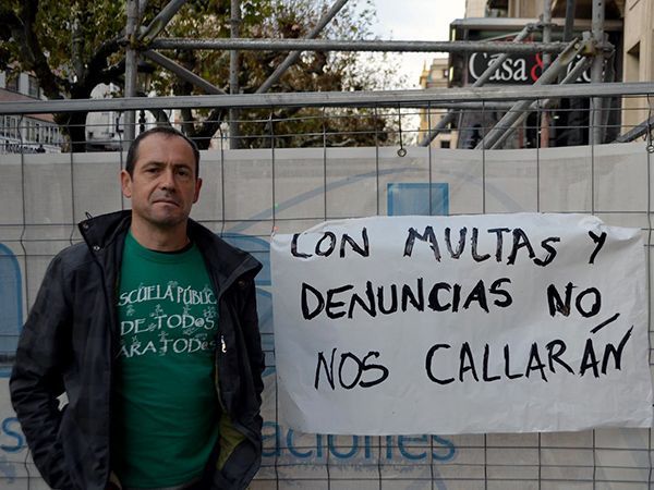 La Plataforma por la Escuela Pública denuncia represiones